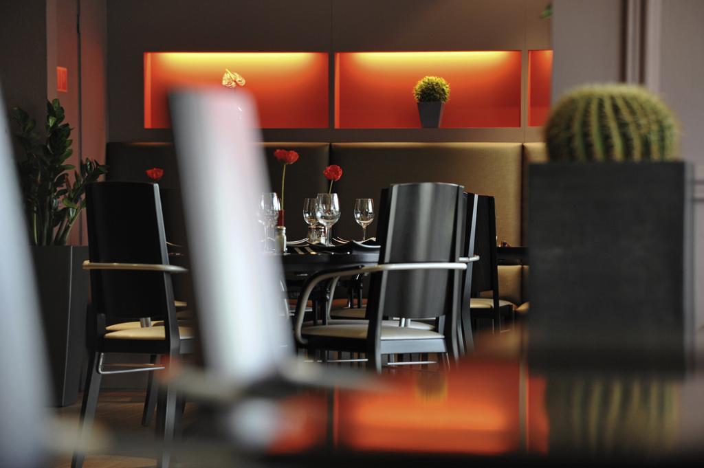 Mercure Hotel Brussels Airport Дігем Екстер'єр фото